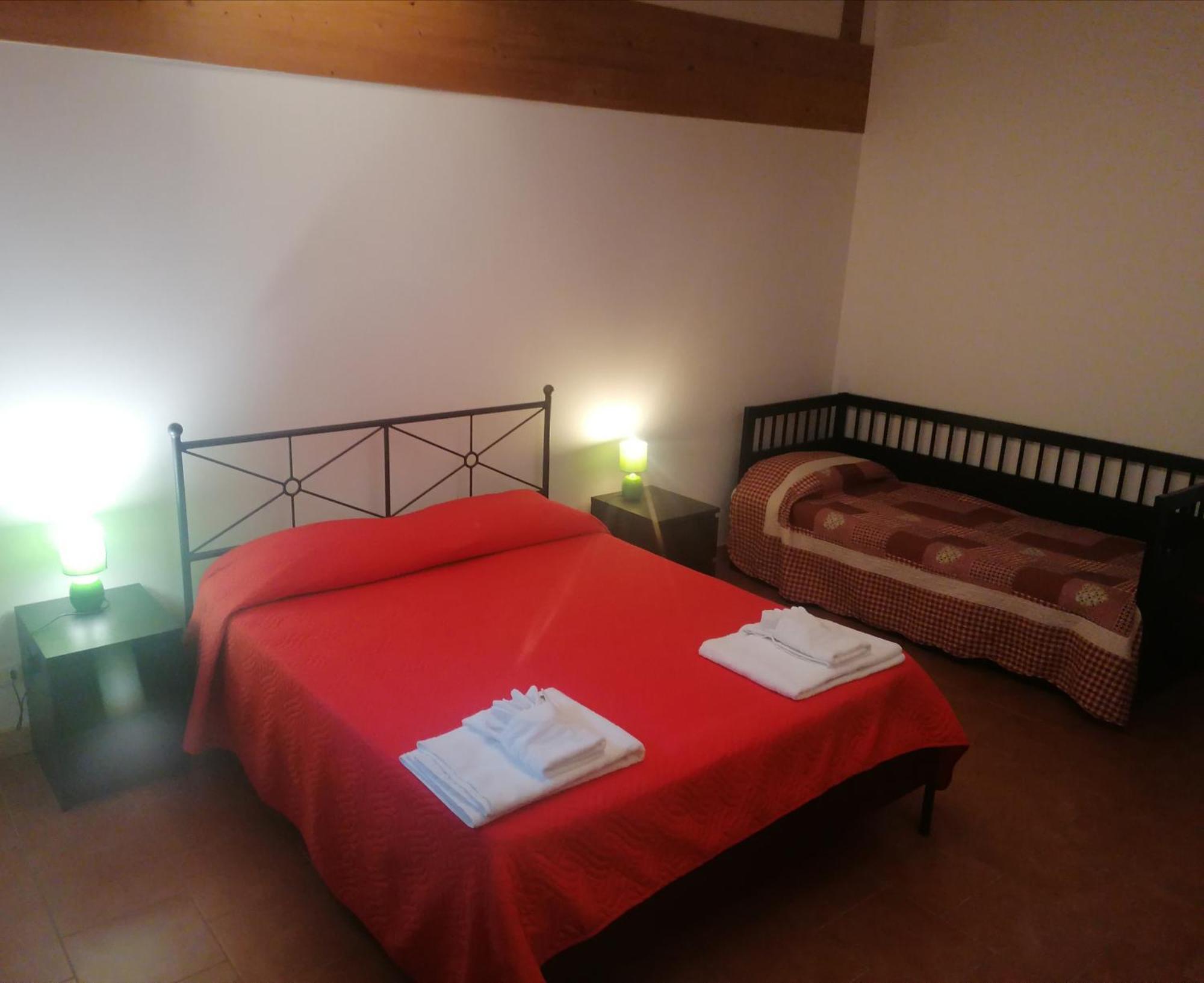 فيلا Agriturismo Sentiero Delle Fiabe سيرولو الغرفة الصورة